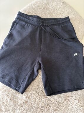 Nike Men’s Dark Charcoal Athletic Shorts with Small White Swoosh